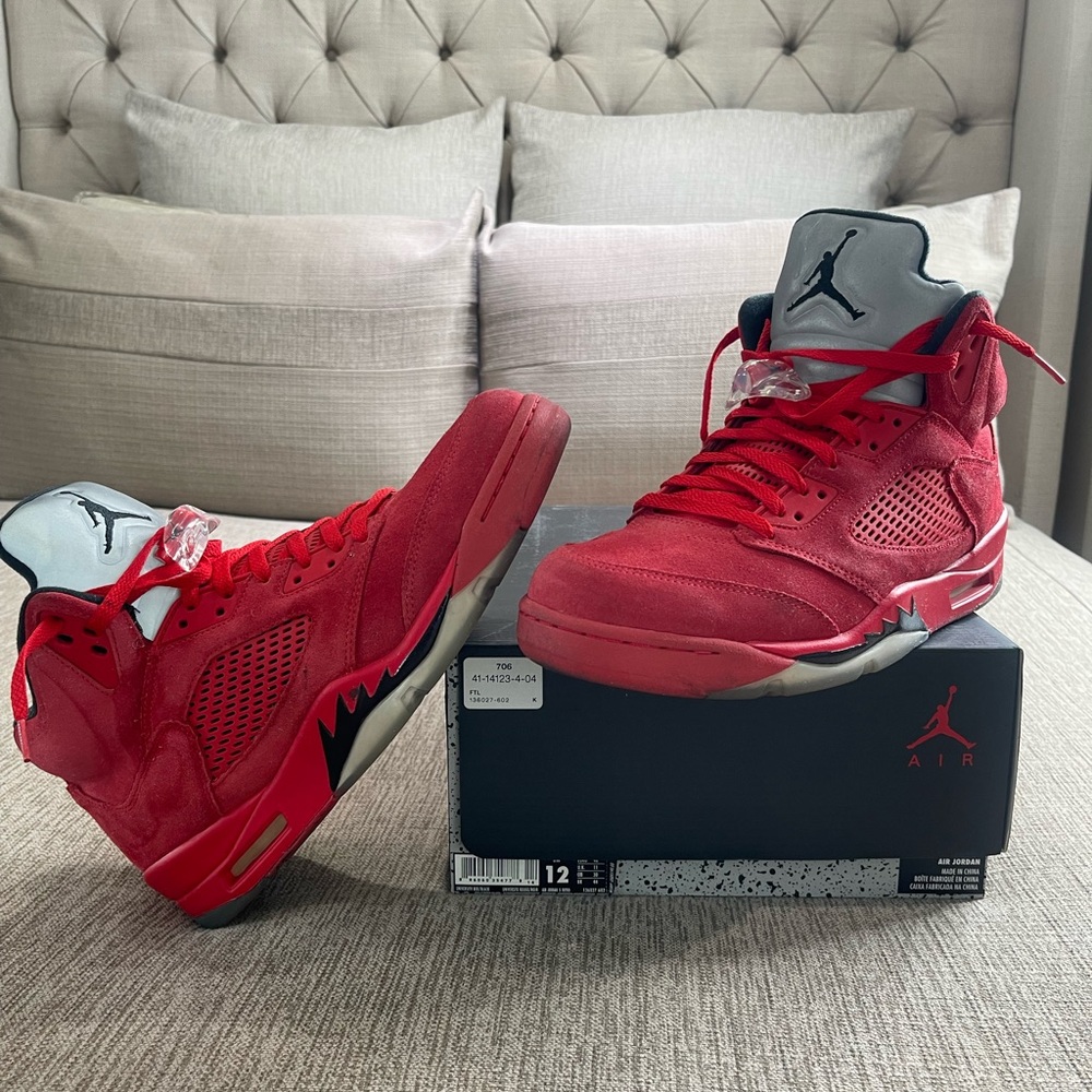 Air Jordan Retro 5 ‘Red Suede’